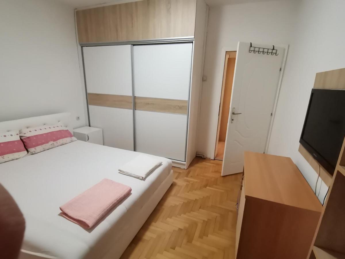 אוהריד Apartments Stavreski מראה חיצוני תמונה