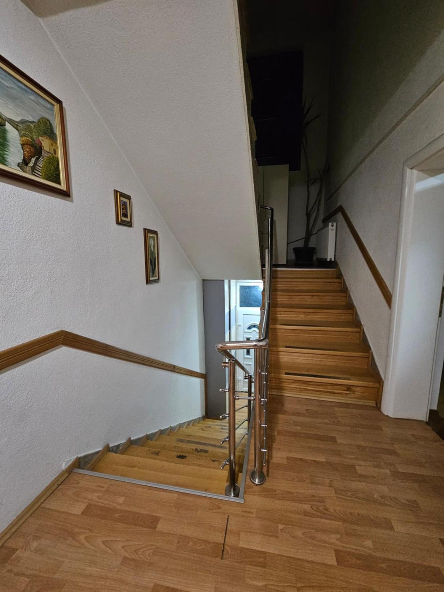 אוהריד Apartments Stavreski מראה חיצוני תמונה
